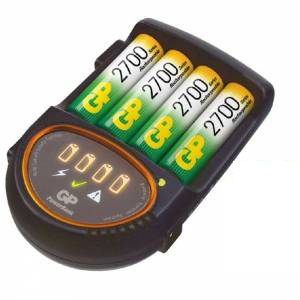 Зарядное устройство GP PB50 + 4 аккумулятора GP 2700 mAh Зарядное устройство GP PB50 + 4 аккумулятора GP 2700 mAh