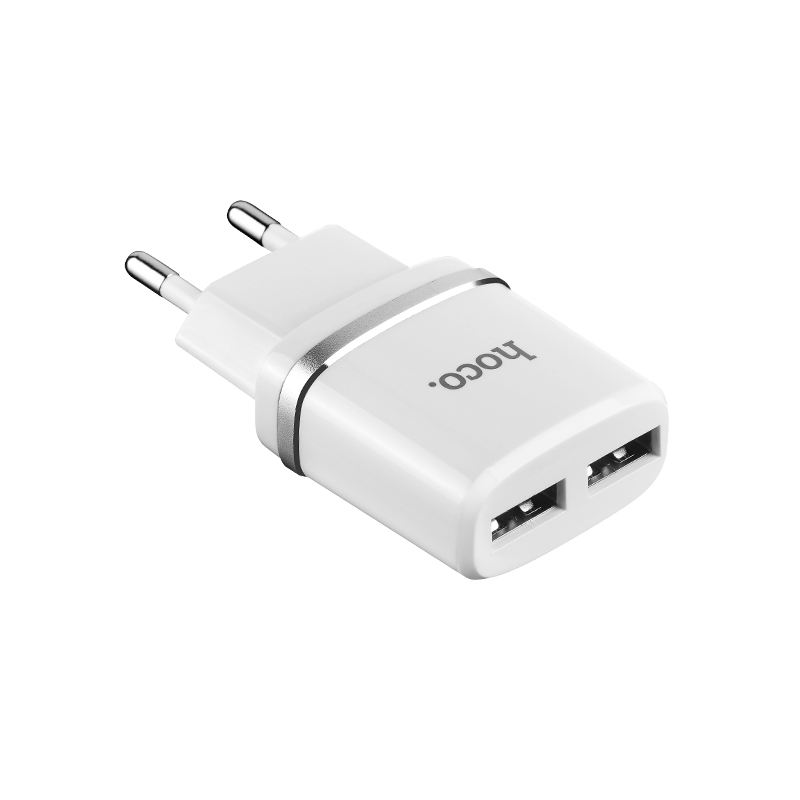  c (220)  USB, 2 ,   2400 mA,  